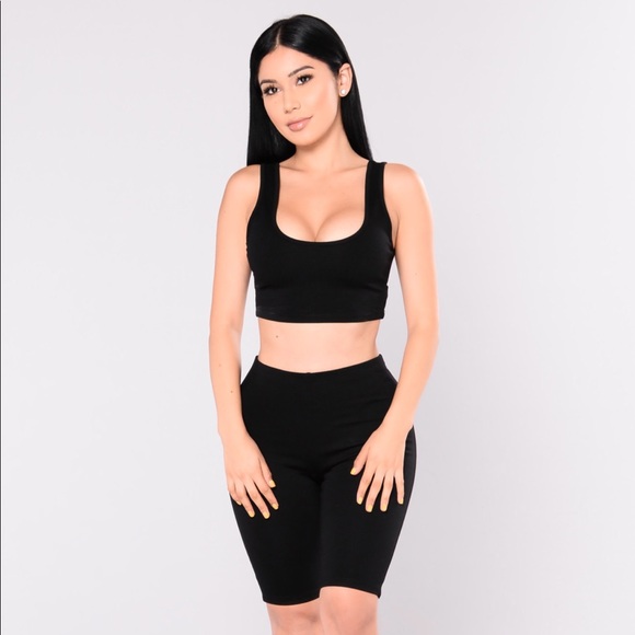 SOLD ON Ⓜ️ERCARI❗️ - Picture 1 of 4